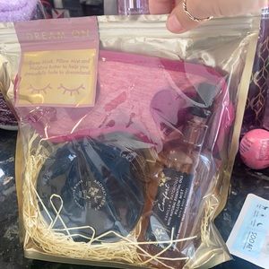 Bath and bodyworks set